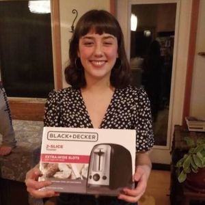 Meet your Posher, Naomi